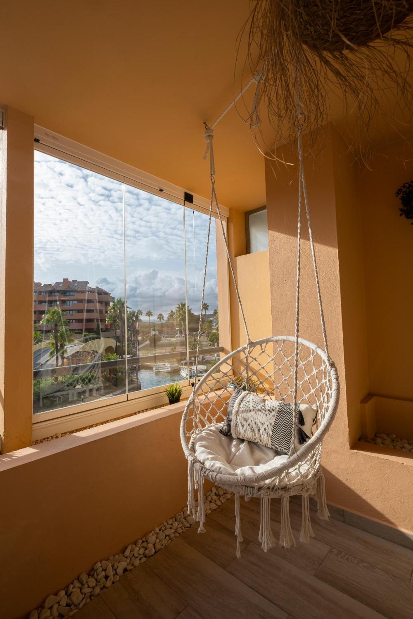 Aquamarine Apartment In Marina Sotogrande Eksteriør billede